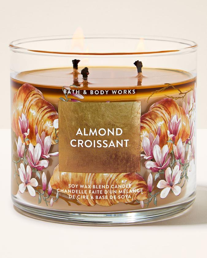 Almond Croissant Almond Croissant