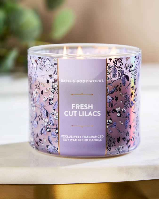 Fresh Cut Lilacs image number 3