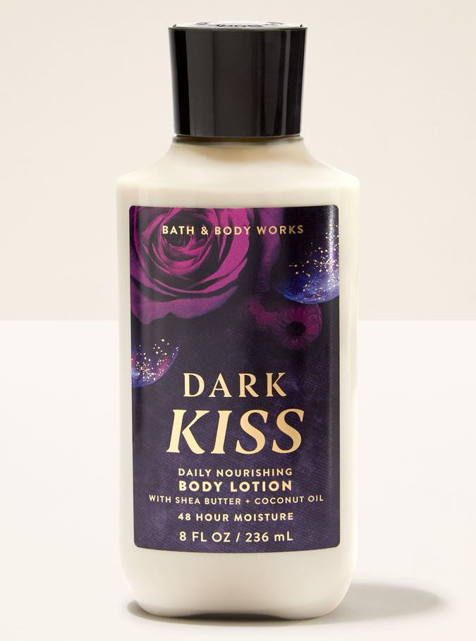 Dark Kiss Dark Kiss